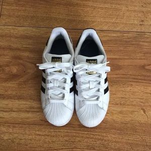 Adidas superstar